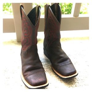 Ariat western cowboy boots